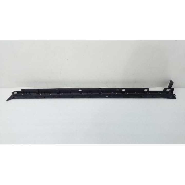 МОЛДИНГ ПОРОГА НАРУЖНЯЯ ЛЕВАЯ, 87751N9000CA