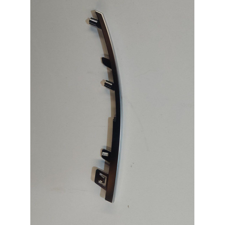 ЛЕВАЯ НАКЛАДКА РЕШЕТКИ ПЕРЕДНЕЙ ЧАСТИ, 13330560-00